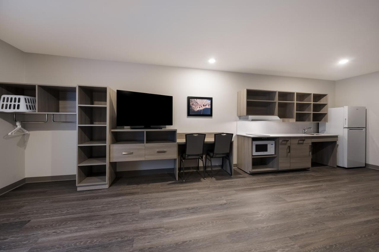 Woodspring Suites East Lansing - University Area Kültér fotó